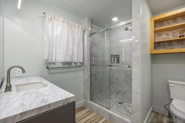 1211 E Mission Road, Fallbrook, CA 92028