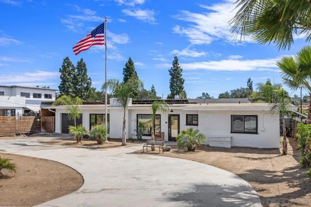 1211 E Mission Road, Fallbrook, CA 92028