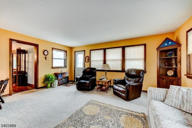 113 Berwick St, Raritan Boro, NJ 08869