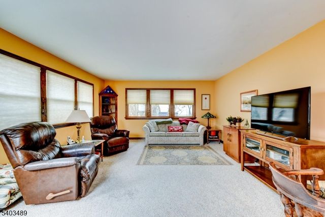 113 Berwick St, Raritan Boro, NJ 08869