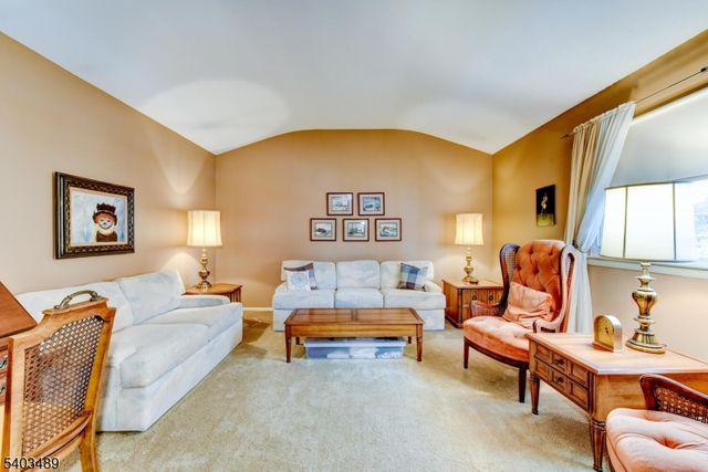 113 Berwick St, Raritan Boro, NJ 08869