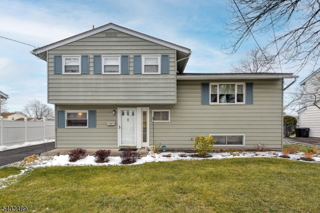 113 Berwick St, Raritan Boro, NJ 08869