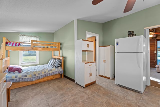 13 College Street, Old Saybrook, CT 06475