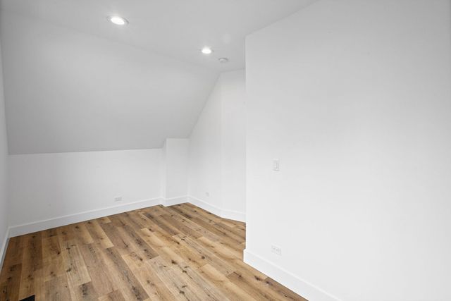 707 S Tripp Avenue, Chicago, IL 60624