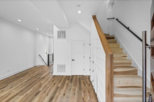 707 S Tripp Avenue, Chicago, IL 60624