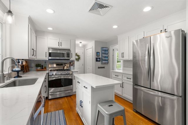 1521 Washington Street, Walpole, MA 02081