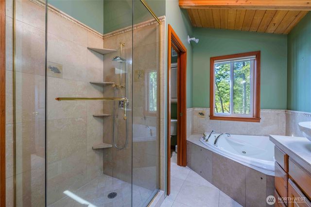 755 Ferry Road, Lopez Island, WA 98261