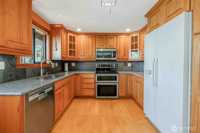 755 Ferry Road, Lopez Island, WA 98261