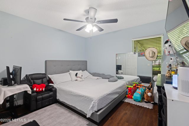 1350 RIVER HILLS Circle E, Jacksonville, FL 32211