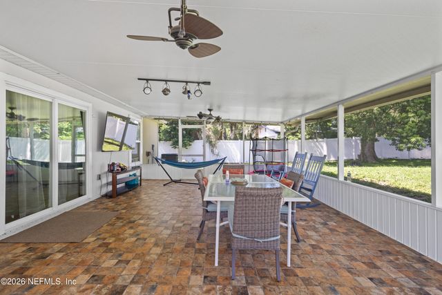 1350 RIVER HILLS Circle E, Jacksonville, FL 32211