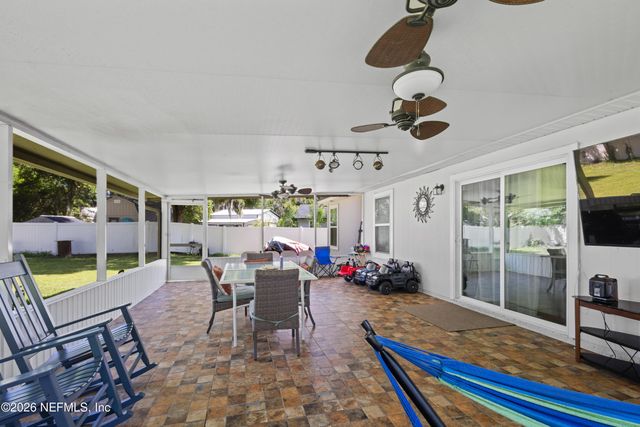 1350 RIVER HILLS Circle E, Jacksonville, FL 32211