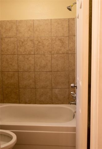 8215 Lone Bridge Lane, Humble, TX 77338