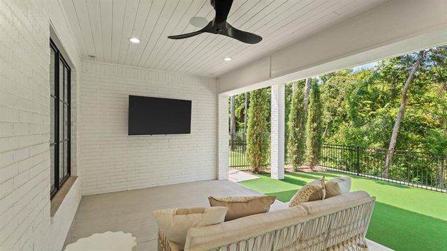 13425 Creek Pointe Lane, Oklahoma City, OK 73131