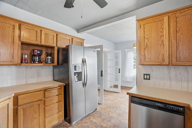 118 E Glass Ave, Spokane, WA 99207