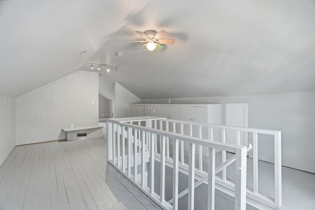 118 E Glass Ave, Spokane, WA 99207