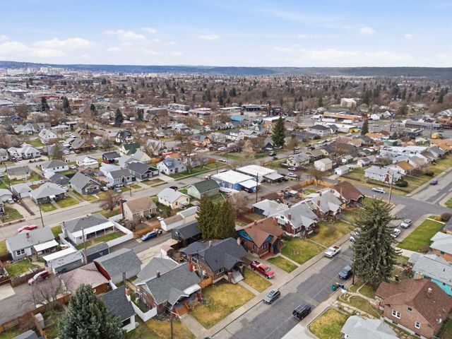 118 E Glass Ave, Spokane, WA 99207