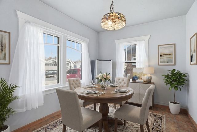 118 E Glass Ave, Spokane, WA 99207