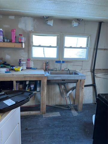 1964 River Road 96, Calverton, NY 11933