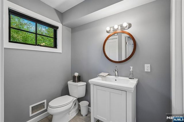 63 Ravine Avenue, Caldwell, NJ 07006
