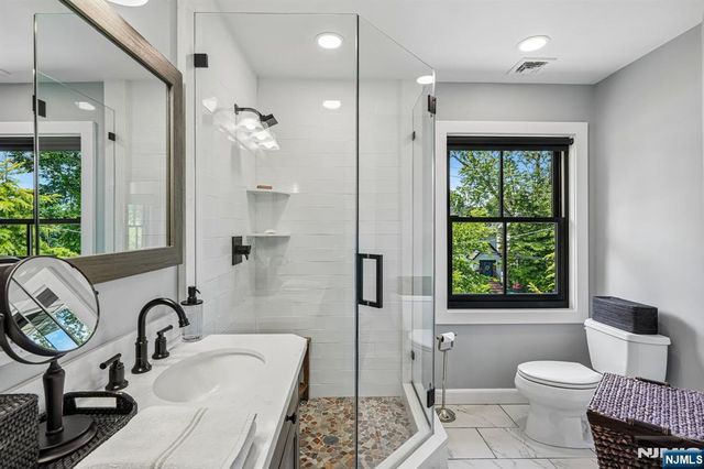 63 Ravine Avenue, Caldwell, NJ 07006