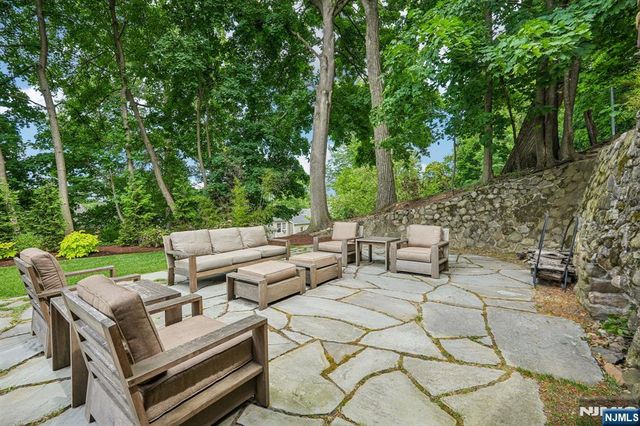 63 Ravine Avenue, Caldwell, NJ 07006