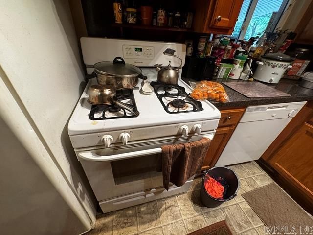 35 Barbara Dr, Little Rock, AR 72204