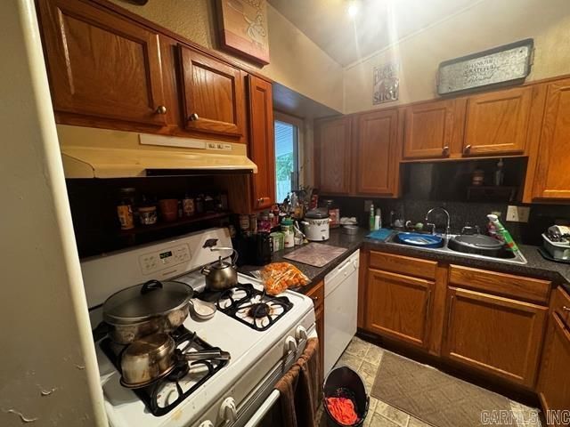 35 Barbara Dr, Little Rock, AR 72204