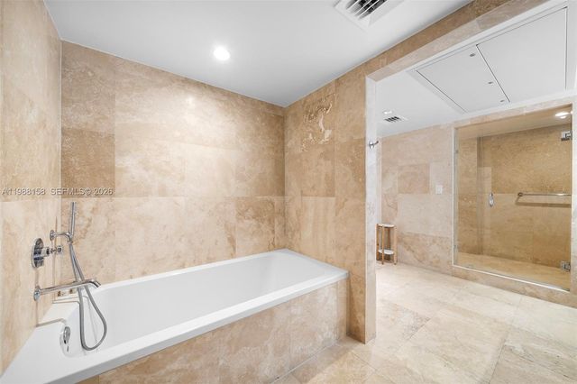102 24th Street 1040, Miami Beach, FL 33139