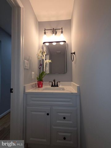 3030 SOUTH GRV, Upper Marlboro, MD 20774