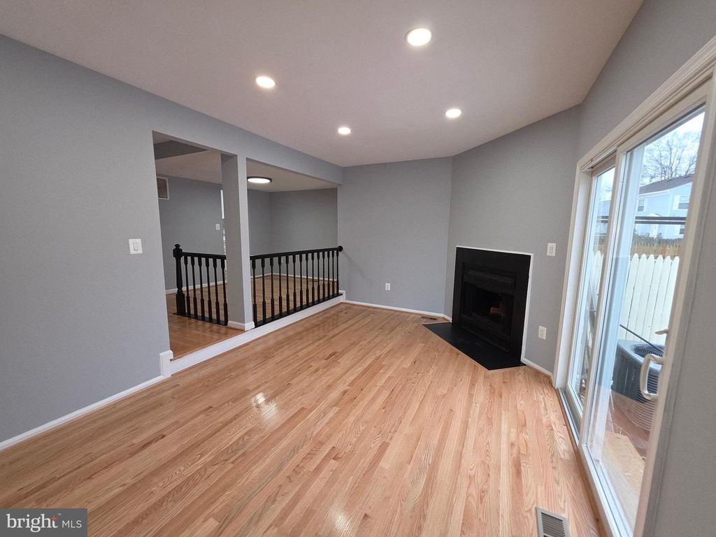 3030 SOUTH GRV, Upper Marlboro, MD 20774