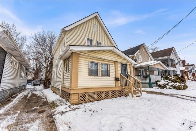 7807 Goodman Avenue, Cleveland, OH 44105