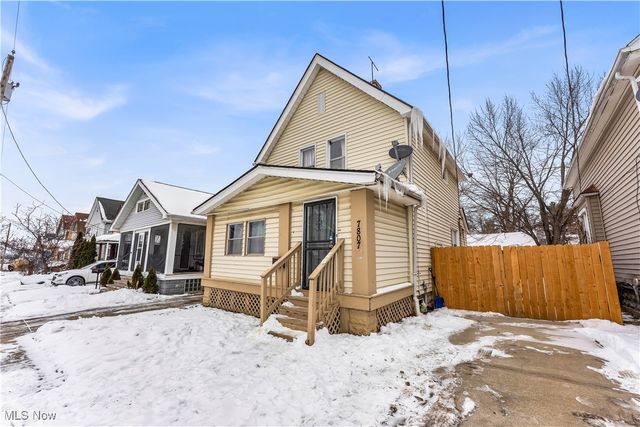 7807 Goodman Avenue, Cleveland, OH 44105