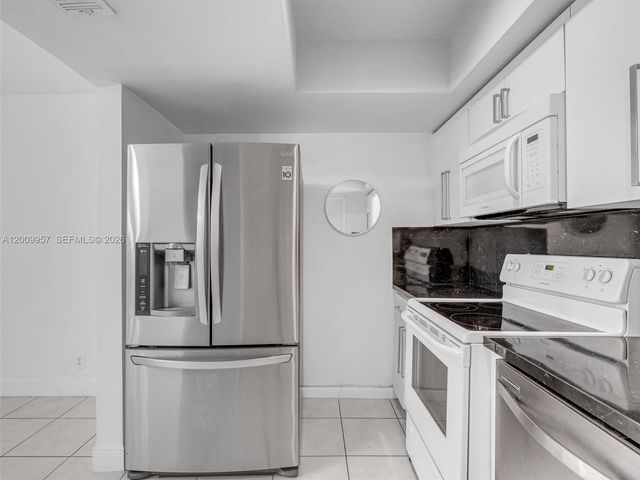 1322 SW 26th Ter, Fort Lauderdale, FL 33312