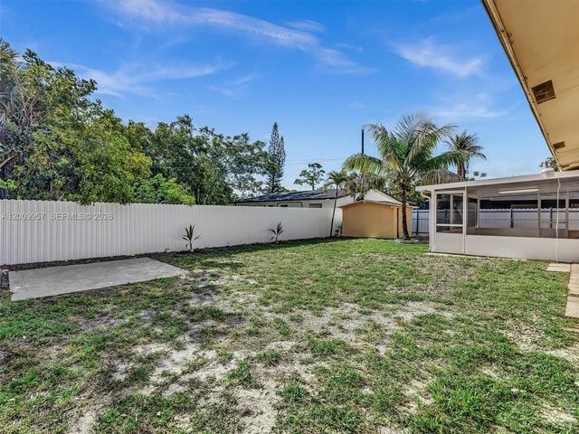 1322 SW 26th Ter, Fort Lauderdale, FL 33312