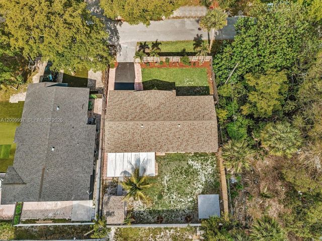 1322 SW 26th Ter, Fort Lauderdale, FL 33312