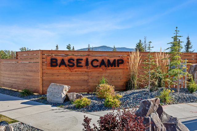 627 MOSCOW ST, Sandpoint, ID 83864
