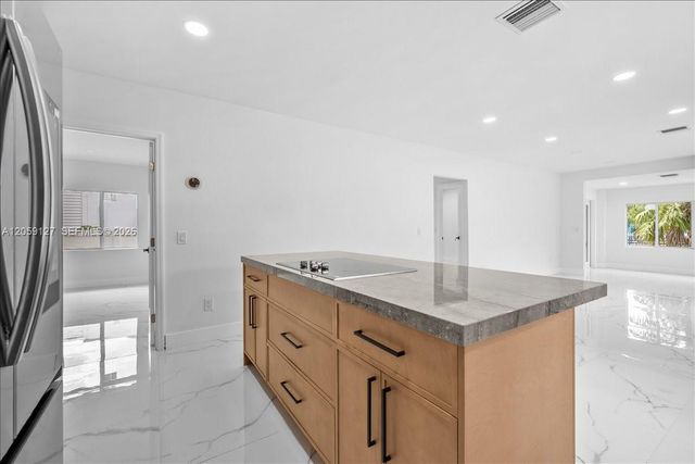 3389 NW 14th Avenue, Miami, FL 33142