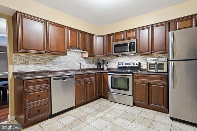 128 KRISTA CT, Chalfont, PA 18914