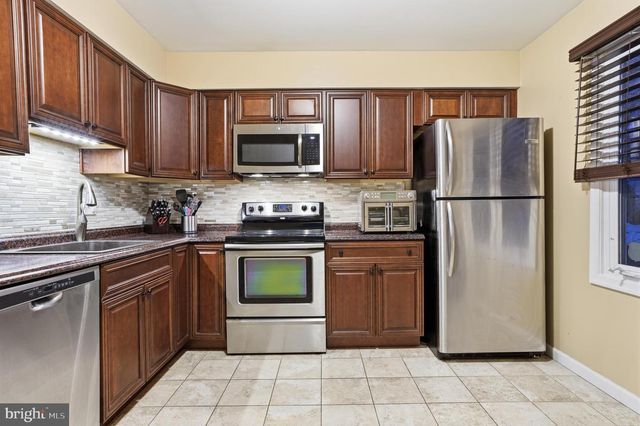 128 KRISTA CT, Chalfont, PA 18914