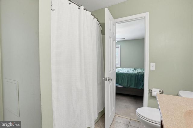 128 KRISTA CT, Chalfont, PA 18914