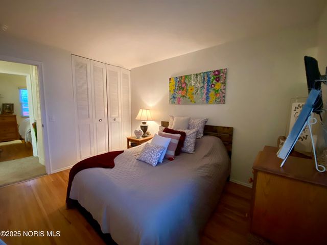 3300 Cromwell Drive, Oregon, OH 43616