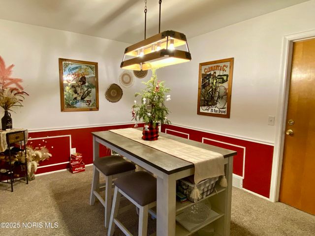 3300 Cromwell Drive, Oregon, OH 43616