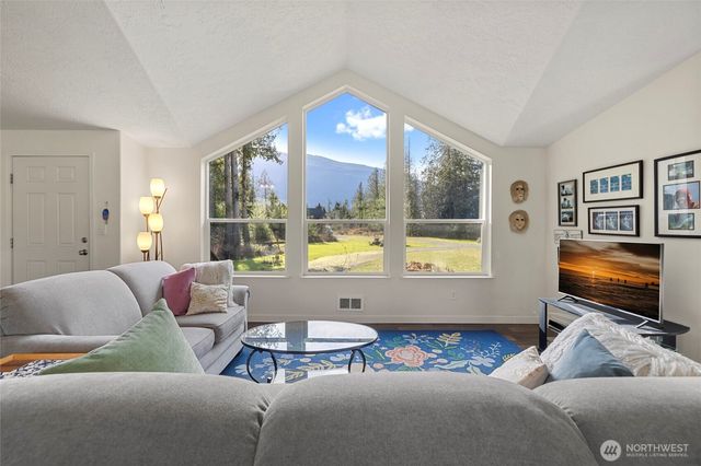 8189 Memory Lane, Concrete, WA 98237