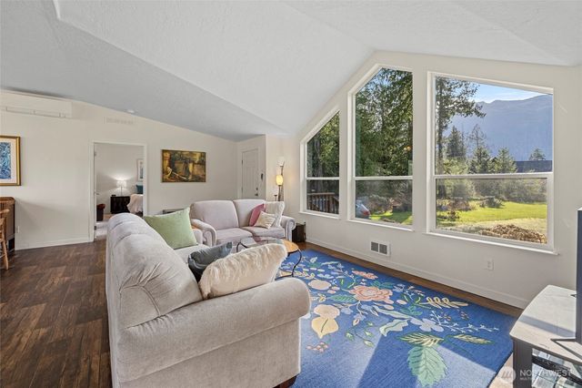 8189 Memory Lane, Concrete, WA 98237