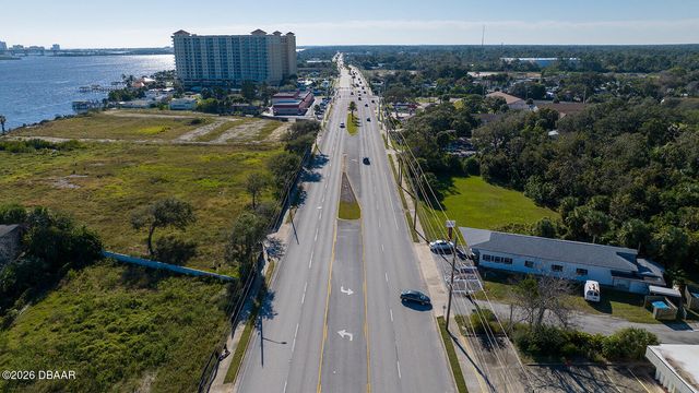 2690 S Ridgewood Avenue, South Daytona, FL 32119