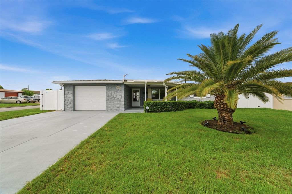 4005 IRONWARE DRIVE, Holiday, FL 34691