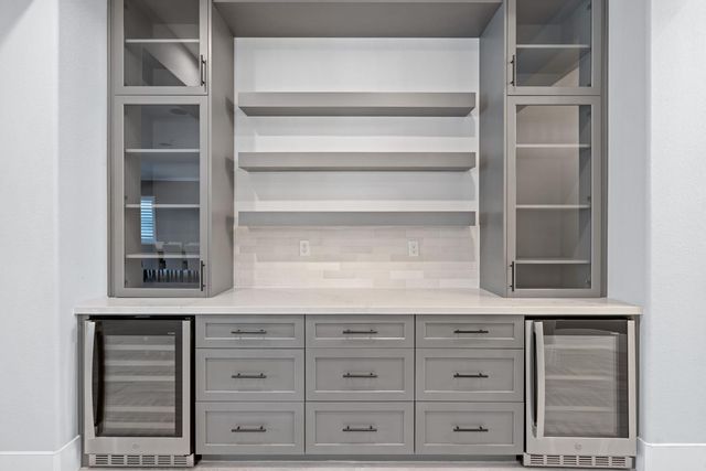 3053 Valencia St, Lodi, CA 95242