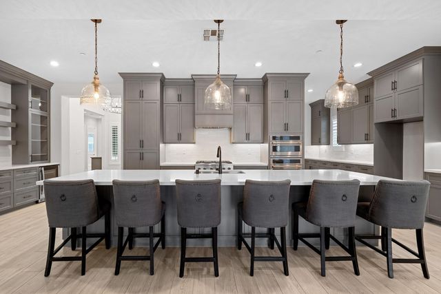 3053 Valencia St, Lodi, CA 95242