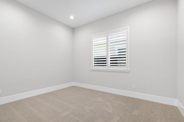 3053 Valencia St, Lodi, CA 95242