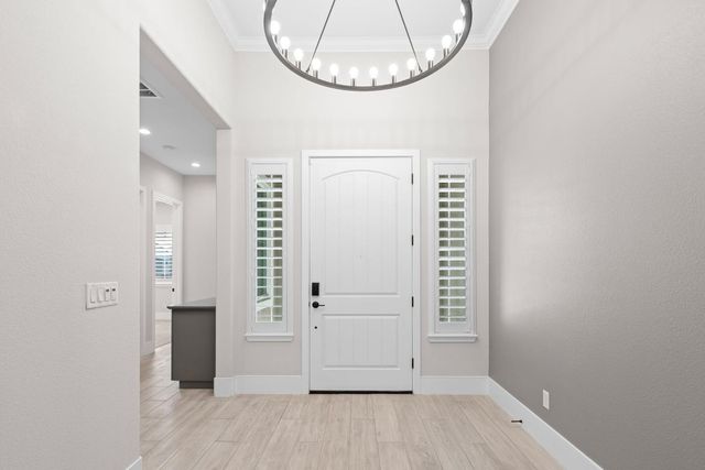 3053 Valencia St, Lodi, CA 95242